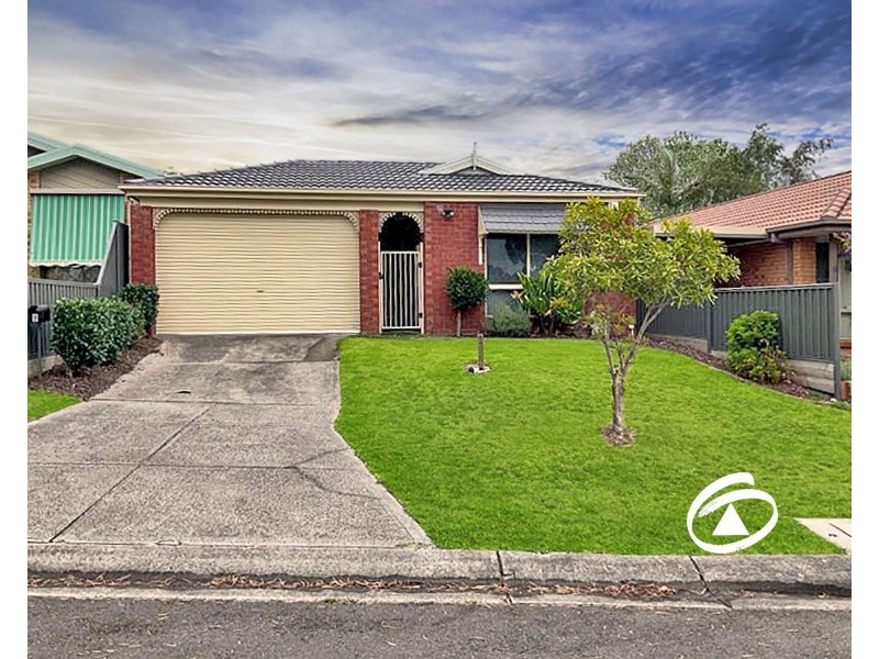 8 Mirrabook Court, Berwick VIC 3806