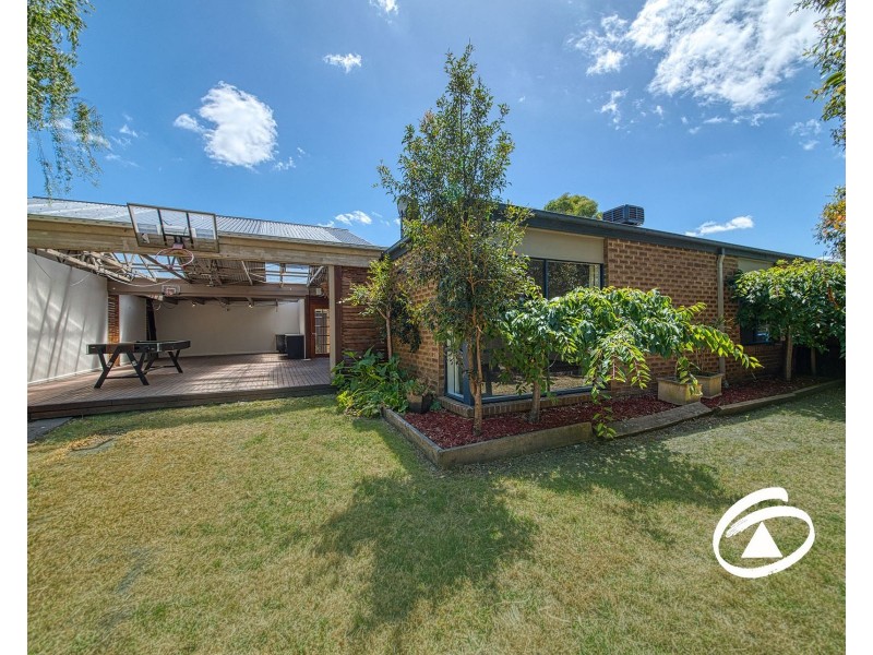 41 Jamieson Way, Berwick VIC 3806