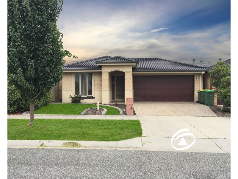68 Melissa Way, Pakenham VIC 3810