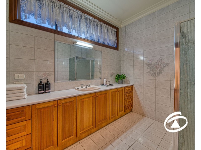 13-14 Gaskett Court, Narre Warren South VIC 3805