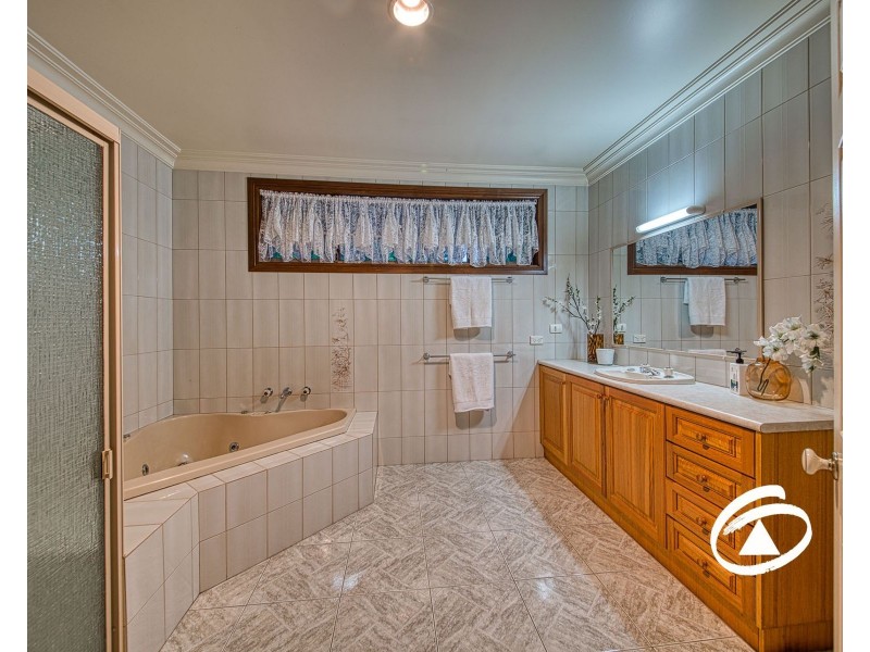 13-14 Gaskett Court, Narre Warren South VIC 3805