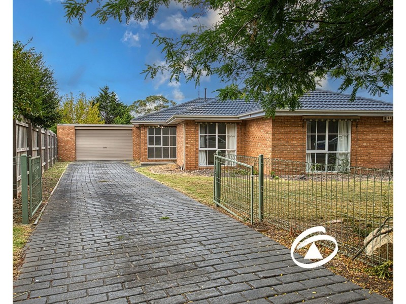 28 Bangalay Place, Berwick VIC 3806