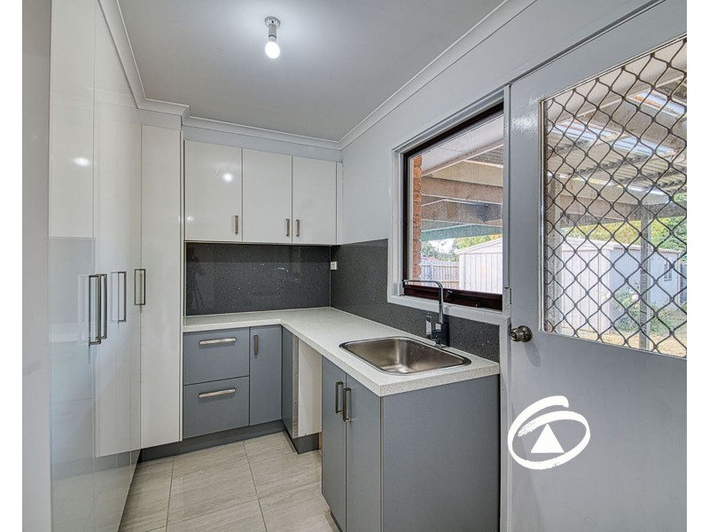 28 Bangalay Place, Berwick VIC 3806