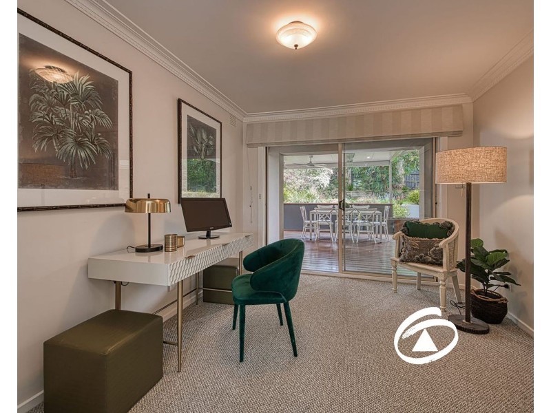 8 Shute Avenue, Berwick VIC 3806