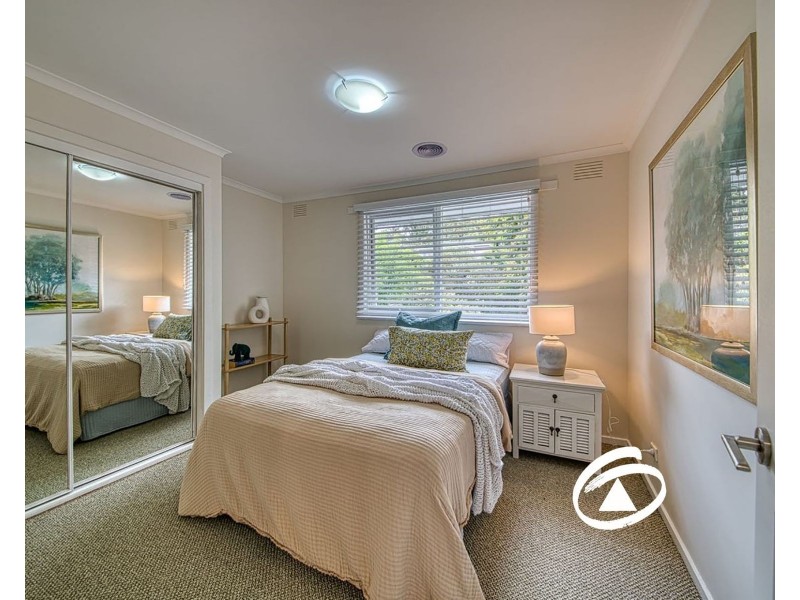 8 Shute Avenue, Berwick VIC 3806