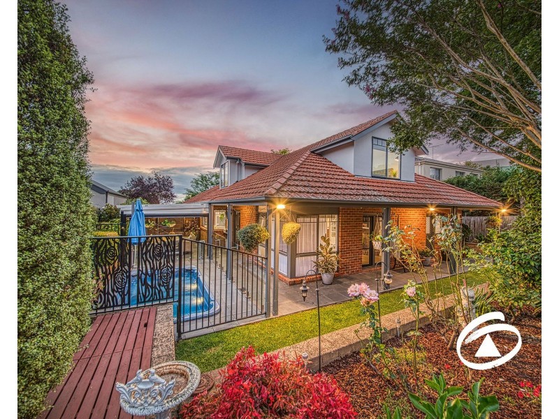 17 Newman Court, Berwick VIC 3806