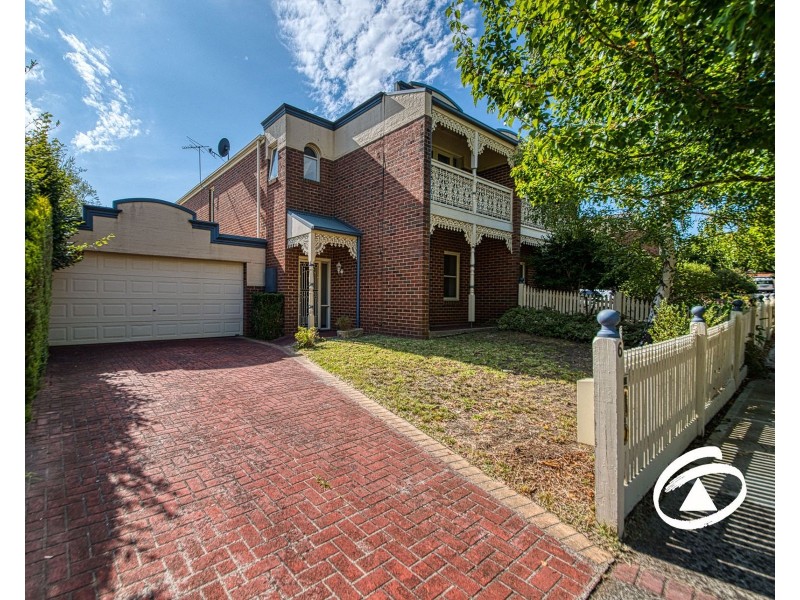 6 Reid Mews, Berwick VIC 3806