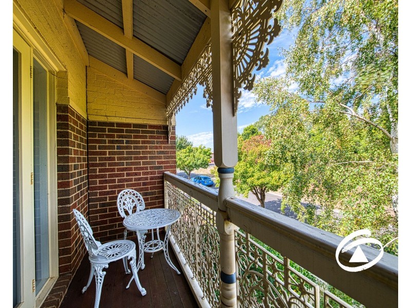 6 Reid Mews, Berwick VIC 3806