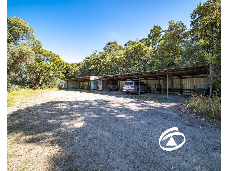 650 Bourkes Creek Road, Dewhurst VIC 3808