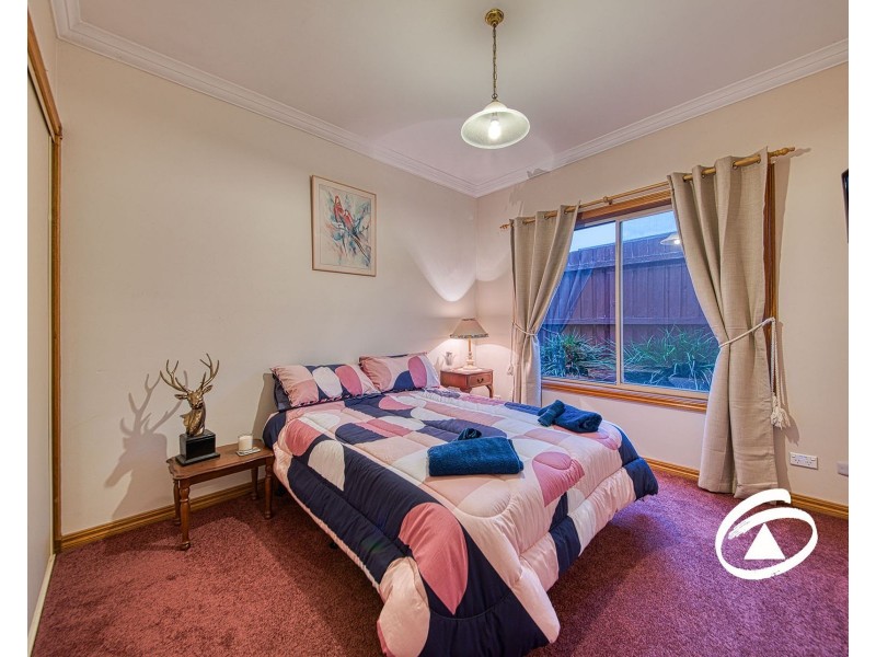 9 Sherman Court, Berwick VIC 3806