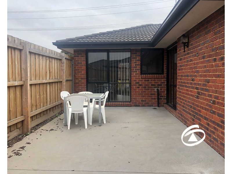 61 Strong Drive, Hampton Park VIC 3976