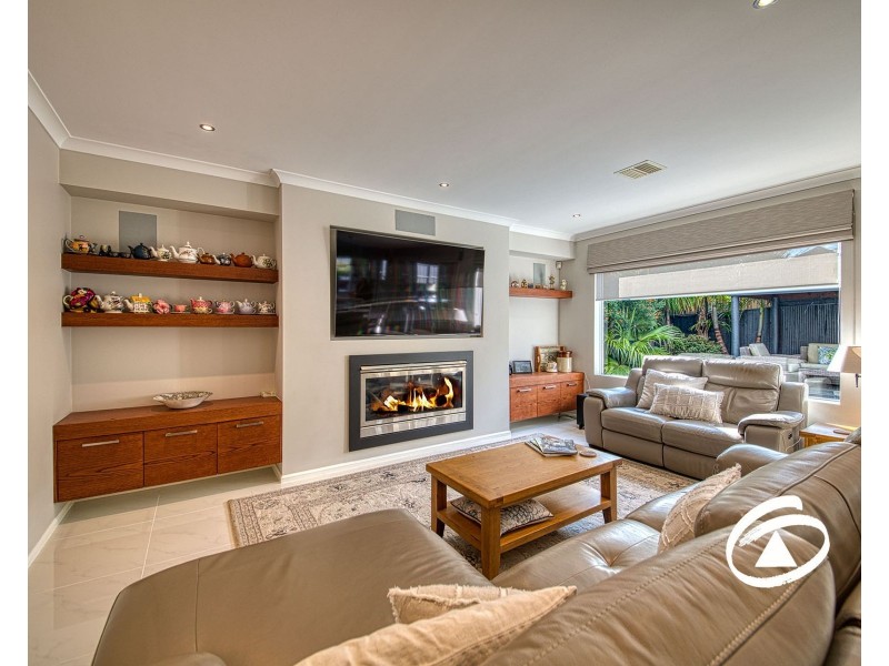 17 Levens Way, Officer VIC 3809