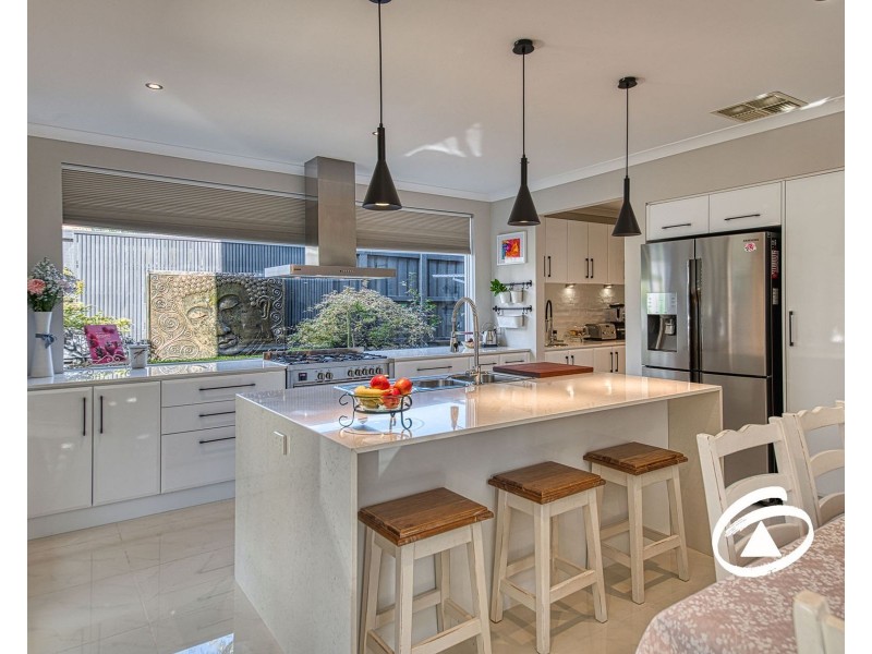 17 Levens Way, Officer VIC 3809