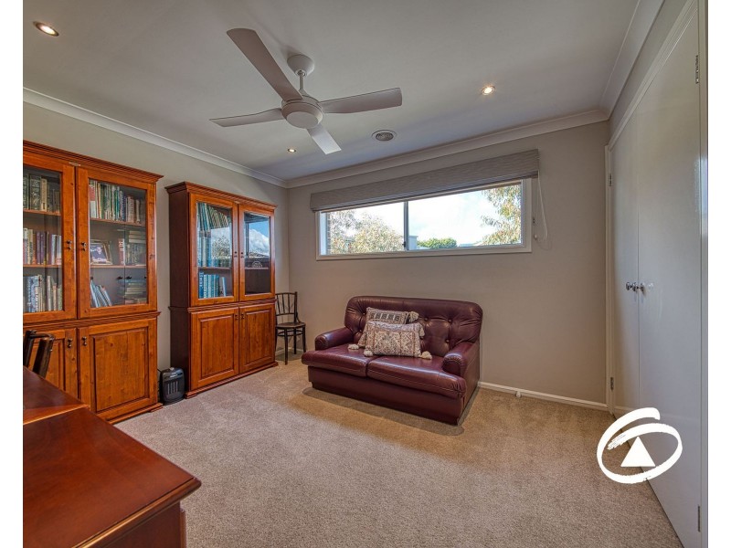 17 Levens Way, Officer VIC 3809