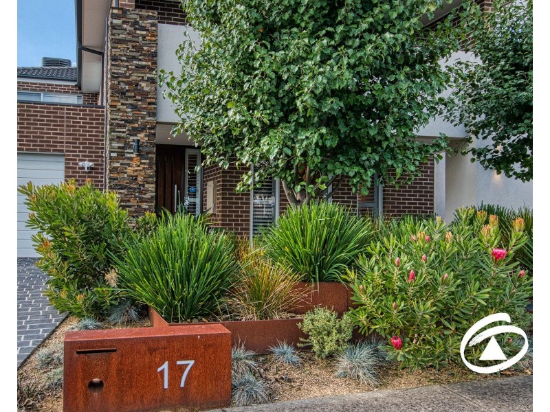 17 Levens Way, Officer VIC 3809