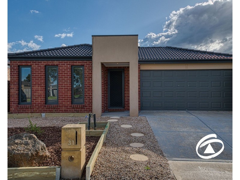 31 Glenelg Street, Clyde North VIC 3978