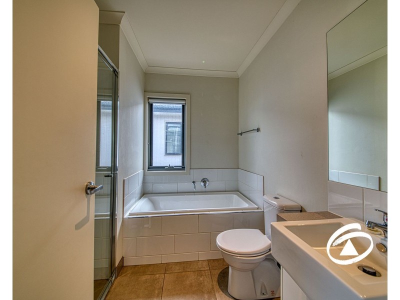 21 Llano Circuit, Berwick VIC 3806