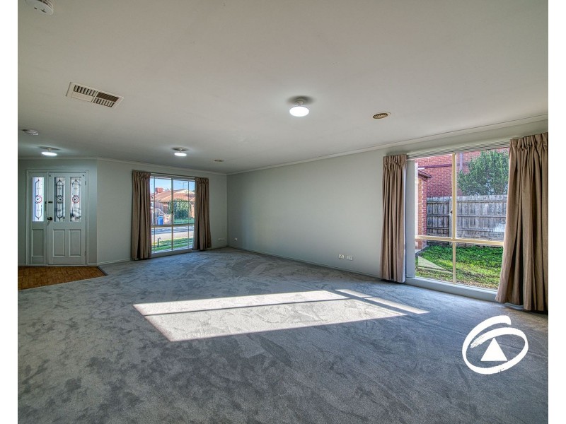 10 Tralee Circuit, Narre Warren VIC 3805