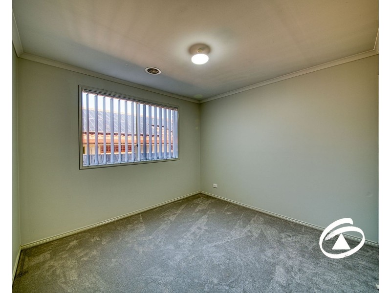 10 Tralee Circuit, Narre Warren VIC 3805