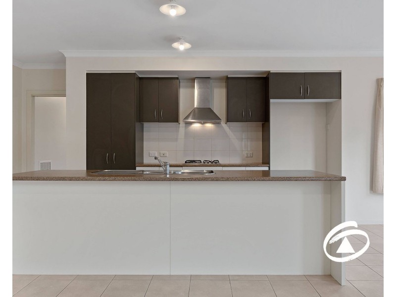 7 Sagan Drive, Cranbourne North VIC 3977