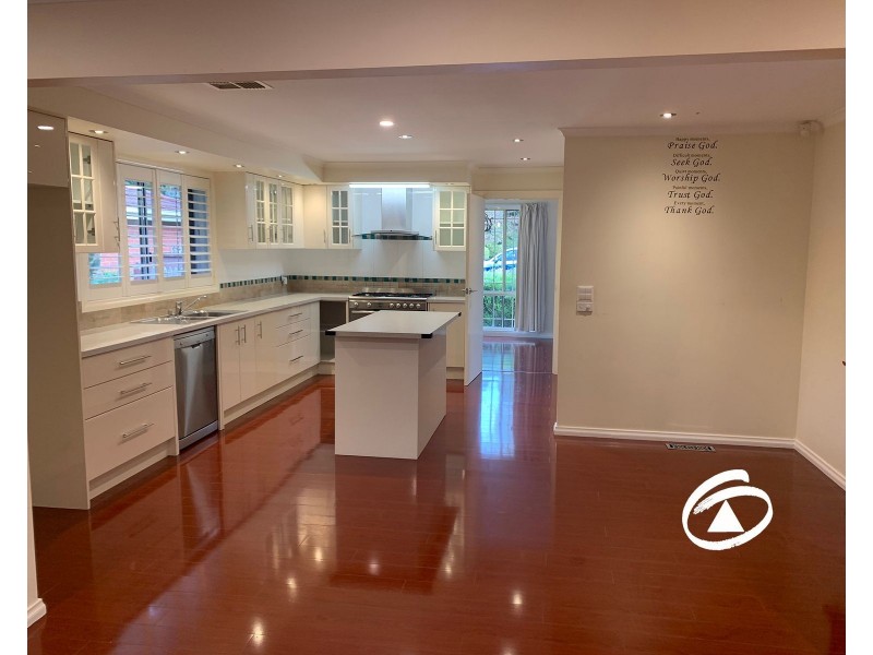 10 Hair Court, Beaconsfield VIC 3807