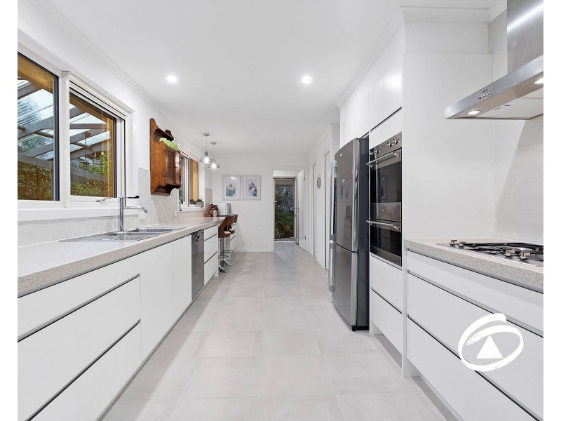 11 Amelia Close, Beaconsfield VIC 3807