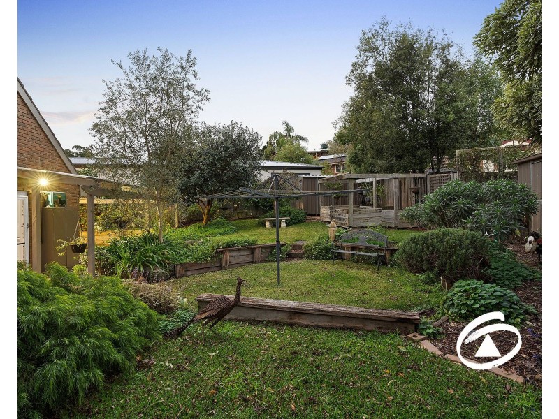 11 Amelia Close, Beaconsfield VIC 3807