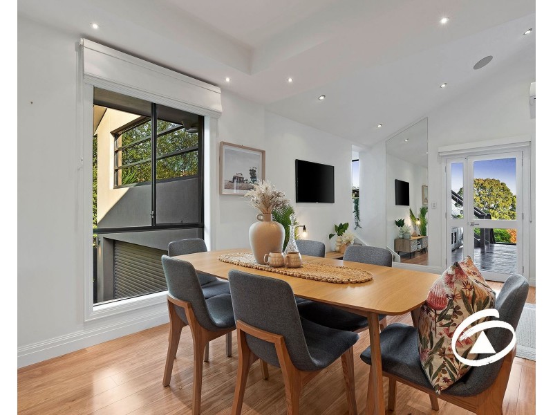 35 Kramer Drive, Berwick VIC 3806