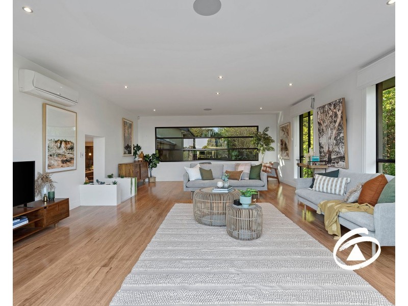 35 Kramer Drive, Berwick VIC 3806