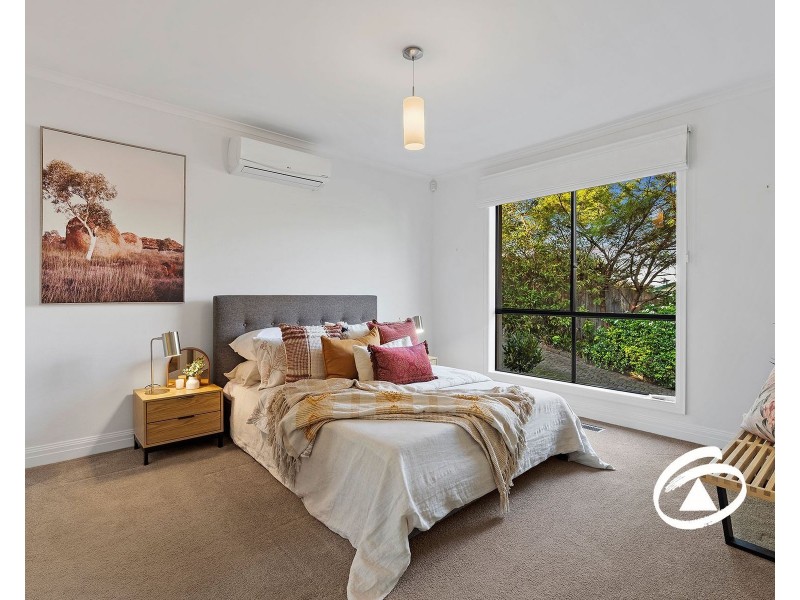 35 Kramer Drive, Berwick VIC 3806