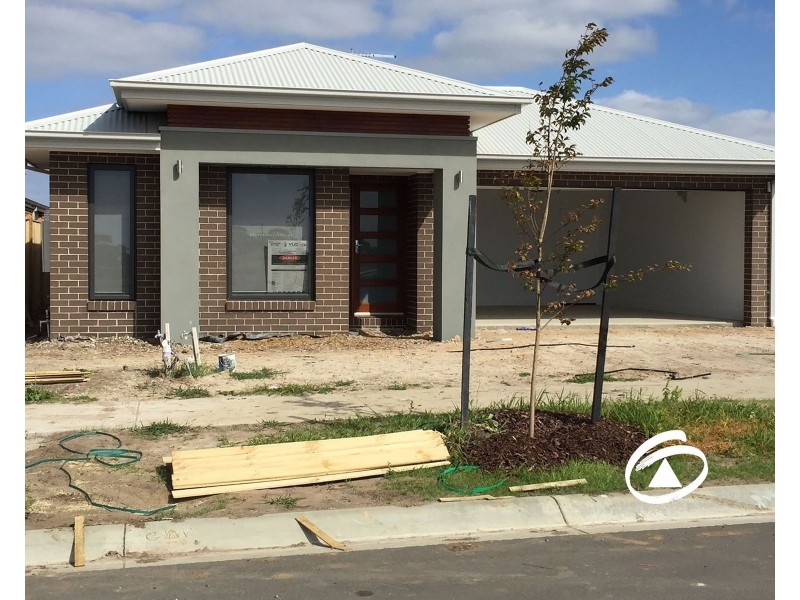 15 Yarra Street, Clyde VIC 3978