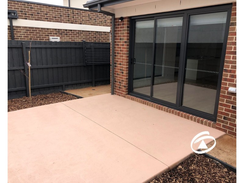 44 Cricklewood Circuit, Narre Warren VIC 3805