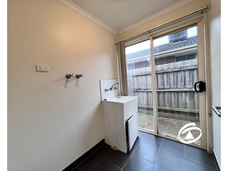 5 Sing Crescent, Berwick VIC 3806