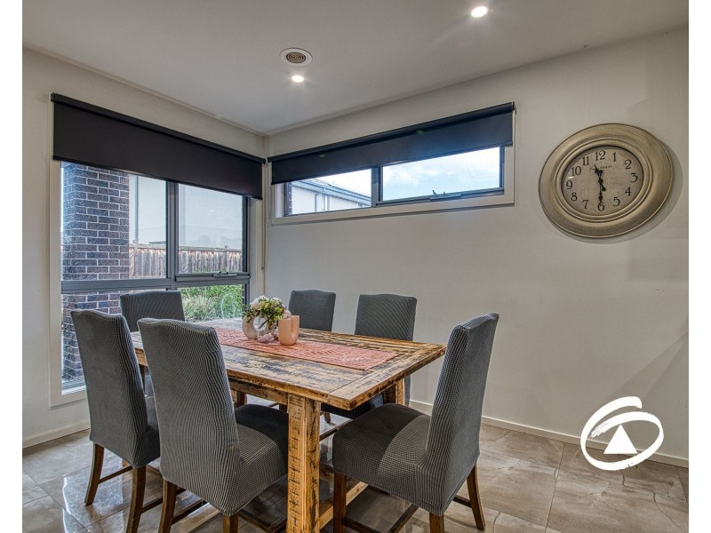 5 Pettit Close, Berwick VIC 3806