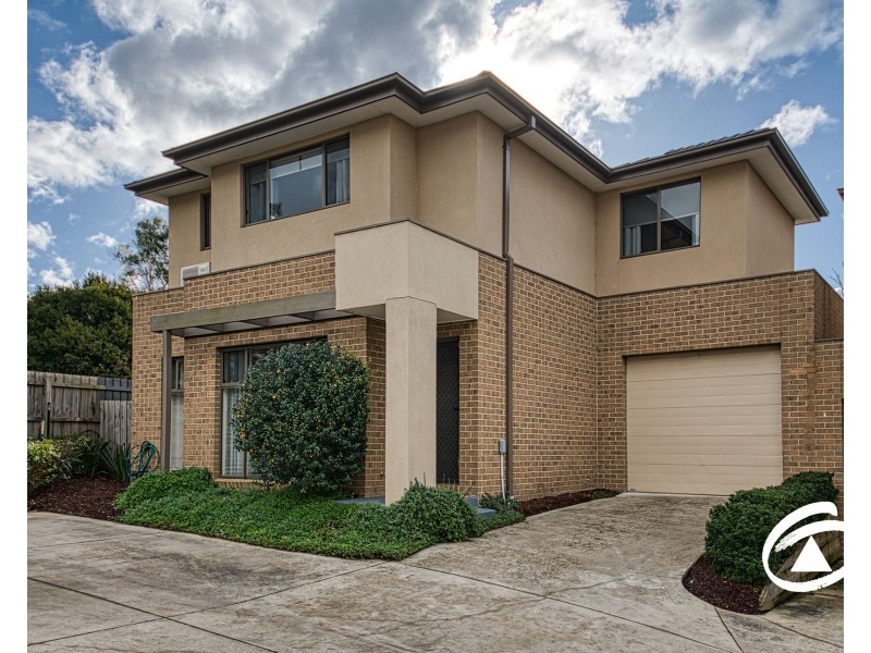 7/10-12 Innes Crt, Berwick VIC 3806