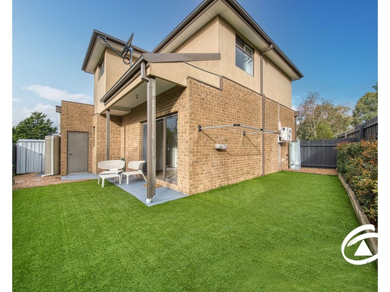 7/10-12 Innes Crt, Berwick VIC 3806