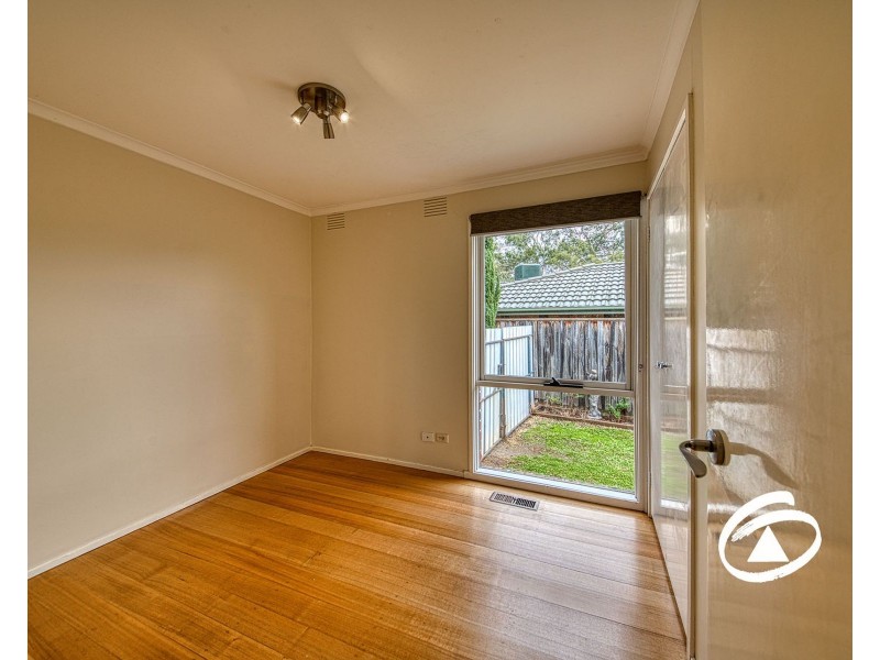 5 Gifford Close, Berwick VIC 3806