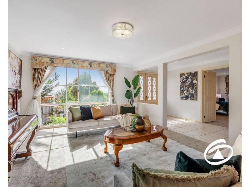 8 Truslove Court, Endeavour Hills VIC 3802