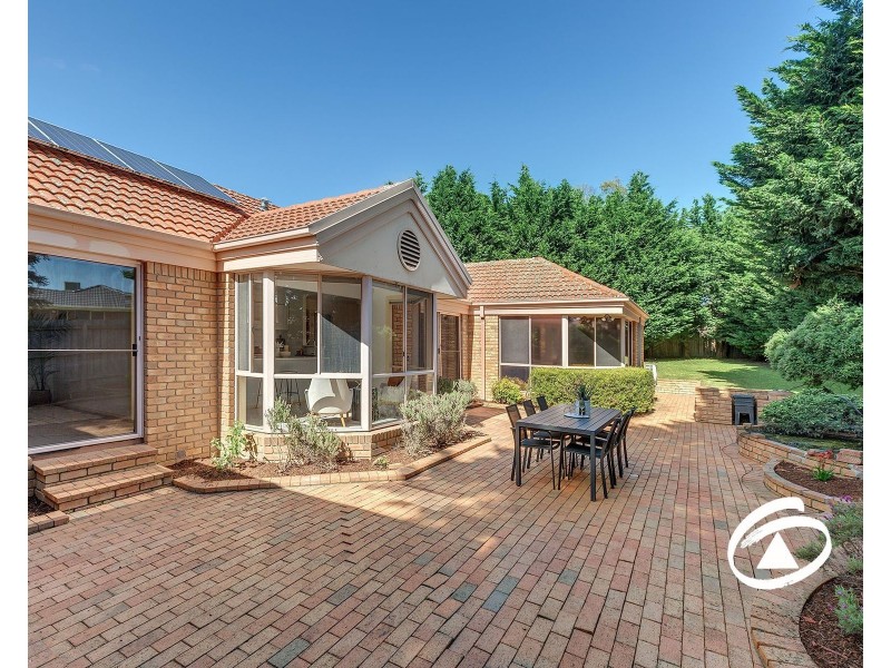 8 Truslove Court, Endeavour Hills VIC 3802