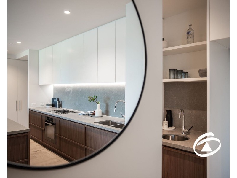 102/9 Gloucester Avenue, Berwick VIC 3806