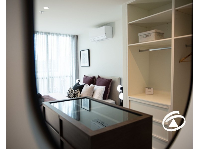 102/9 Gloucester Avenue, Berwick VIC 3806