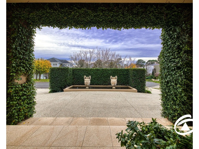 7/48 Langmore Lane, Berwick VIC 3806