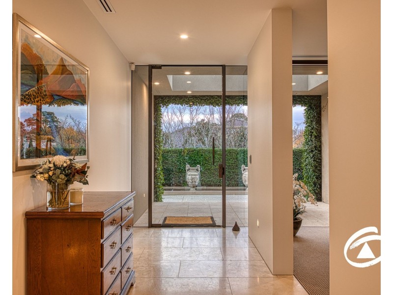 7/48 Langmore Lane, Berwick VIC 3806