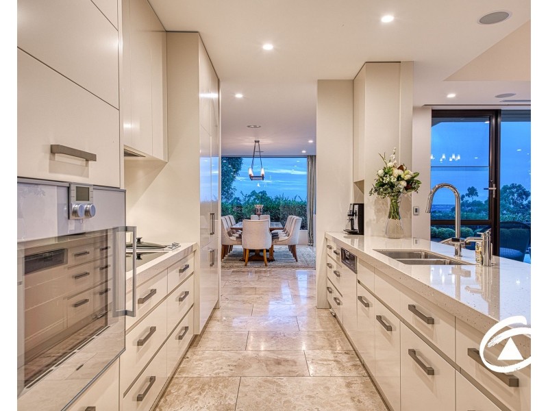 7/48 Langmore Lane, Berwick VIC 3806