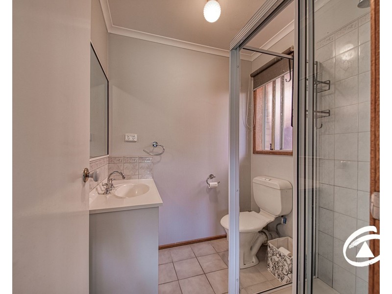 3 Gifford Close, Berwick VIC 3806