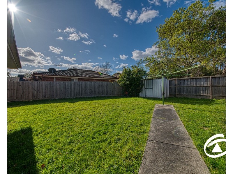 3 Gifford Close, Berwick VIC 3806