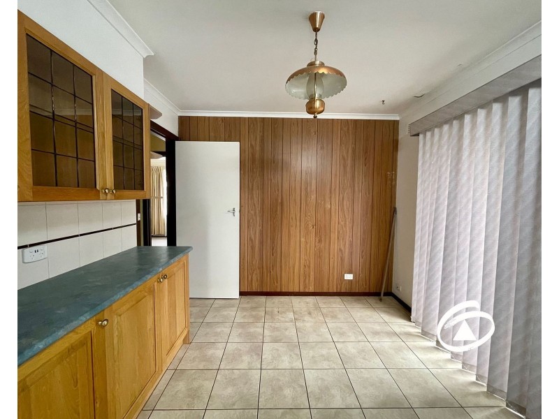 41 Meadow Wood Walk, Narre Warren VIC 3805