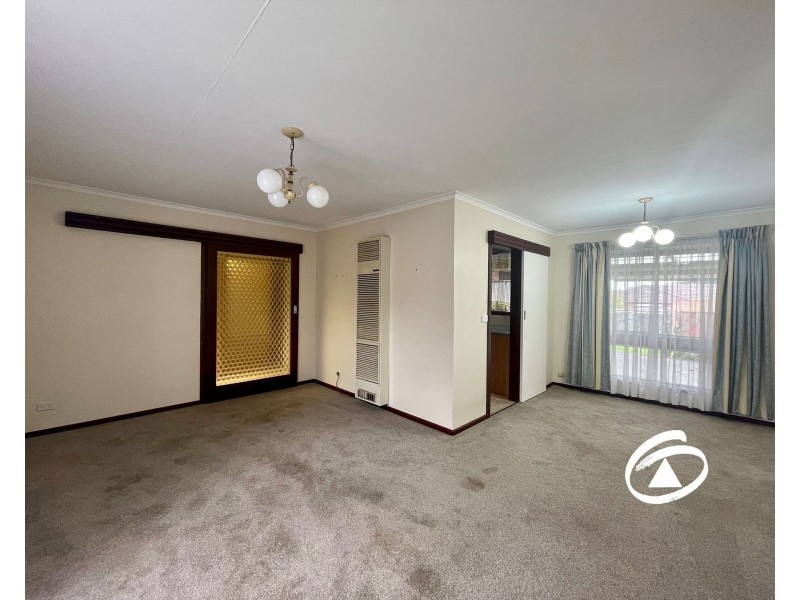 41 Meadow Wood Walk, Narre Warren VIC 3805