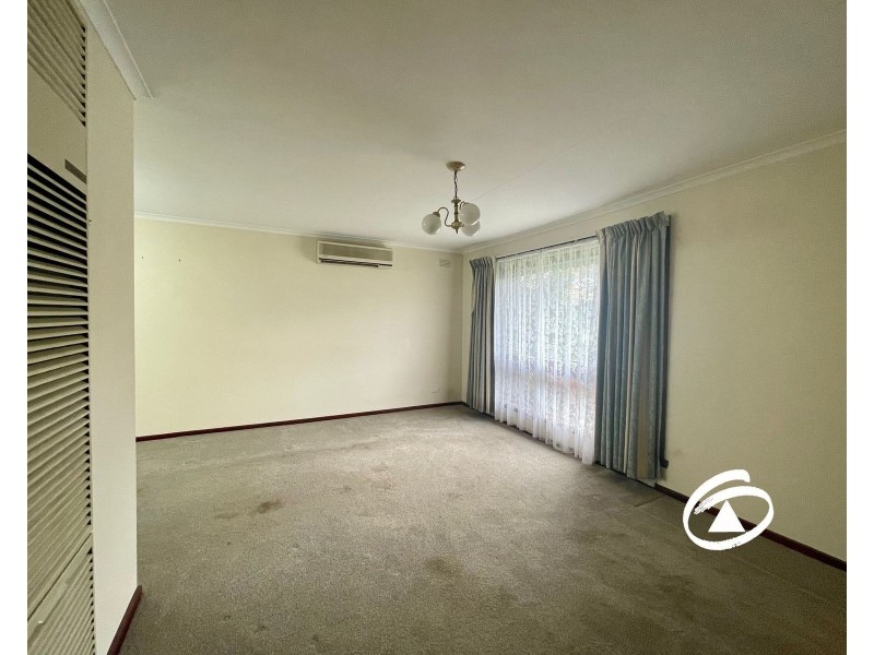 41 Meadow Wood Walk, Narre Warren VIC 3805