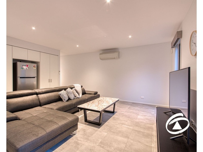 25 Willowdene Way, Berwick VIC 3806